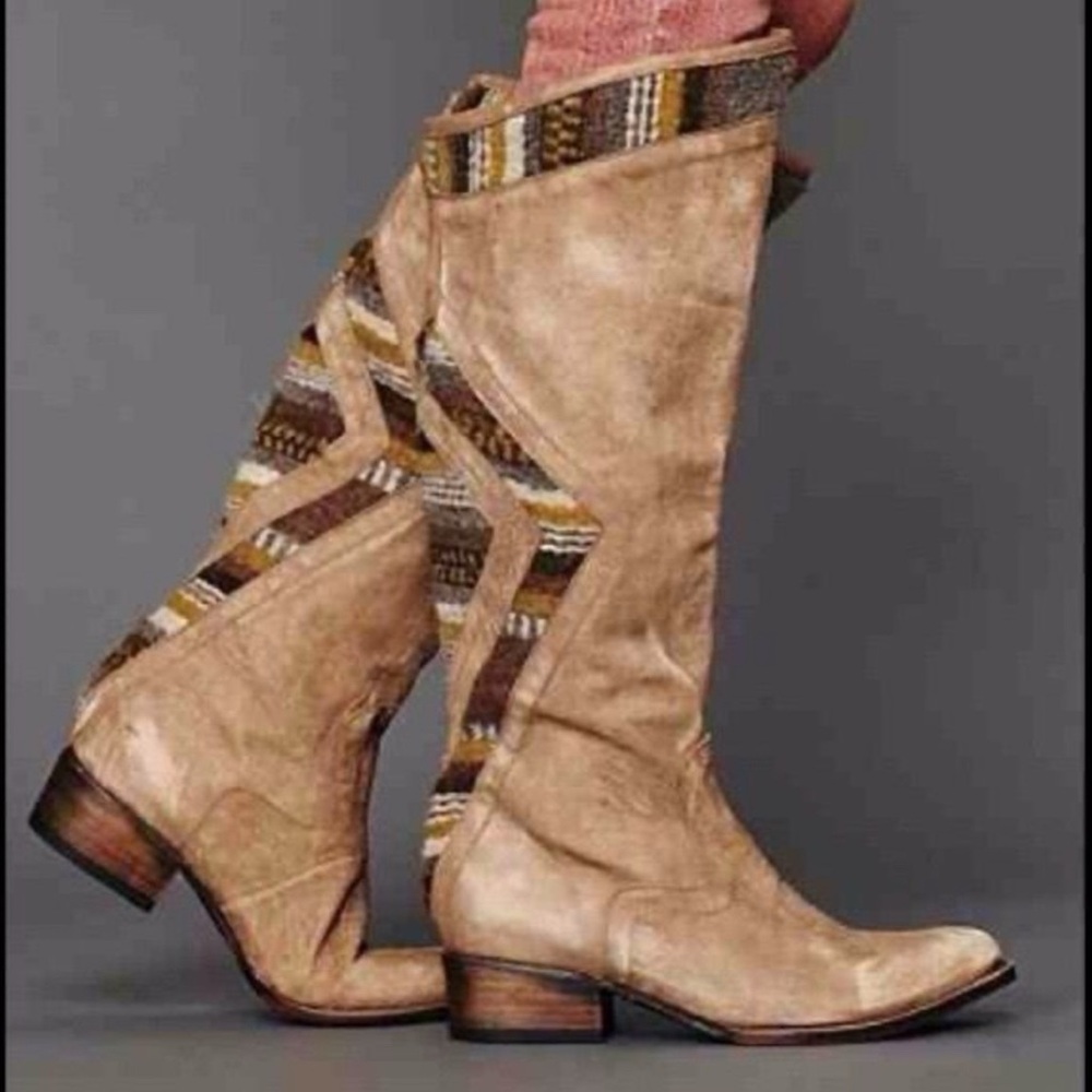 Freebird by Steven size 8 Aztek Roadie Tall Brown Distressed Leather Boots